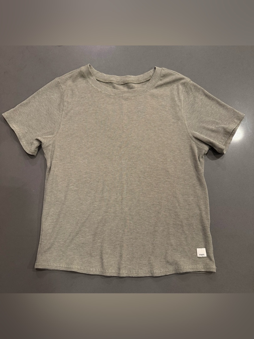 Vuori Olive green short sleeved Tee